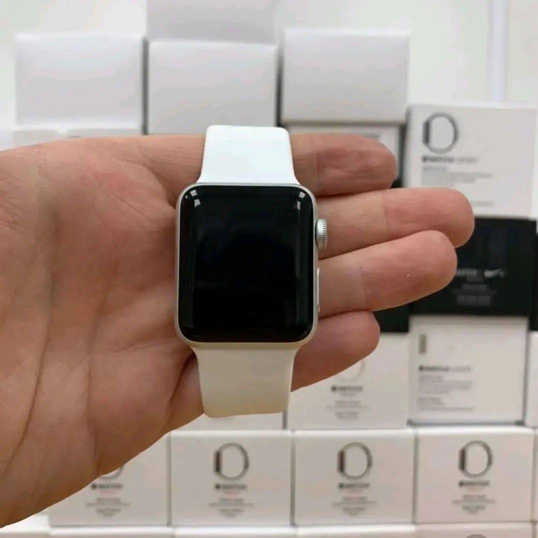 Apple Watch 8 & 45mm